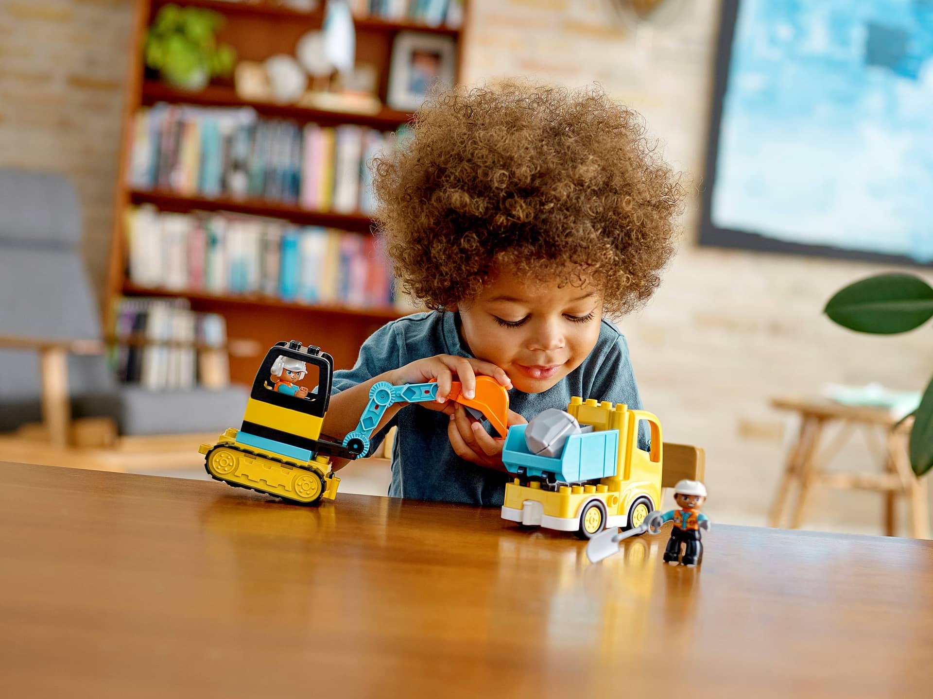 LEGO® 10931 Truck & Tracked Excavator - DUPLO®