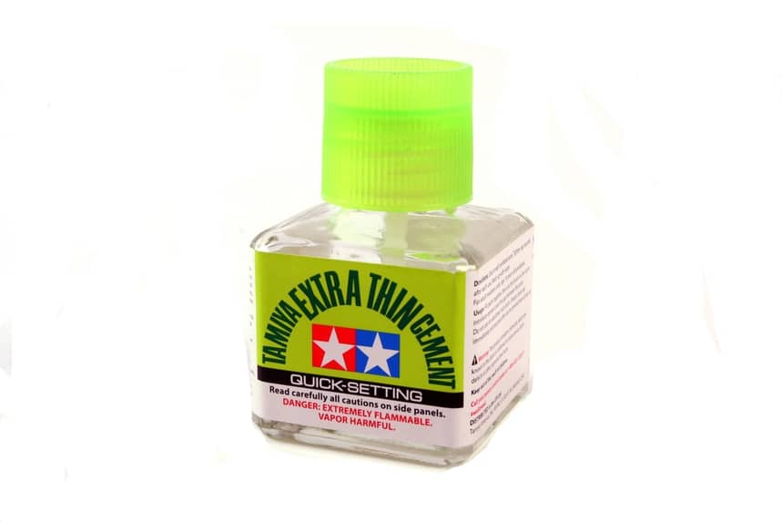 TAMIYA - EXTRA-THIN CEMENT 40ML (QUICK-SETTING) 87182