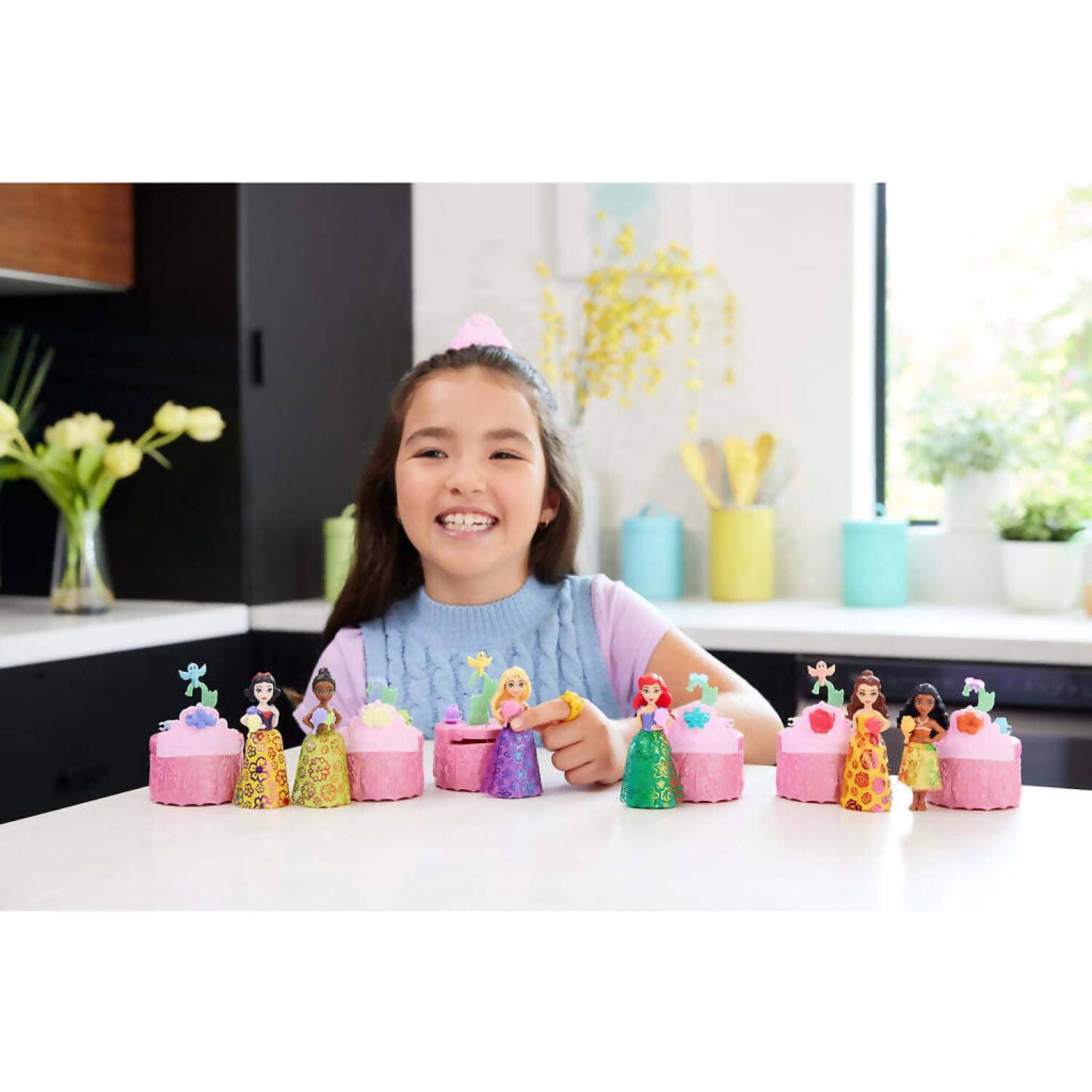 Disney - Princess - Royal Colour Reveal Doll Assorted Styles - Mattel