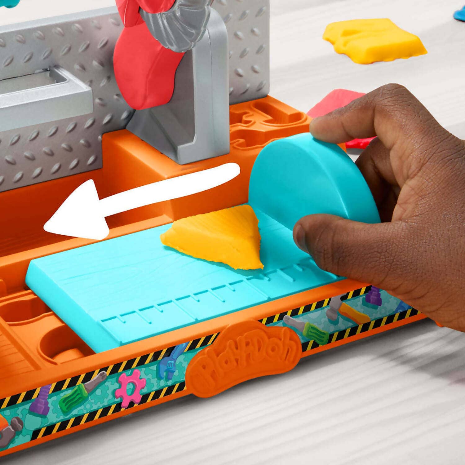 Play-Doh - Stamp & Saw Tool Bench - Hasbro