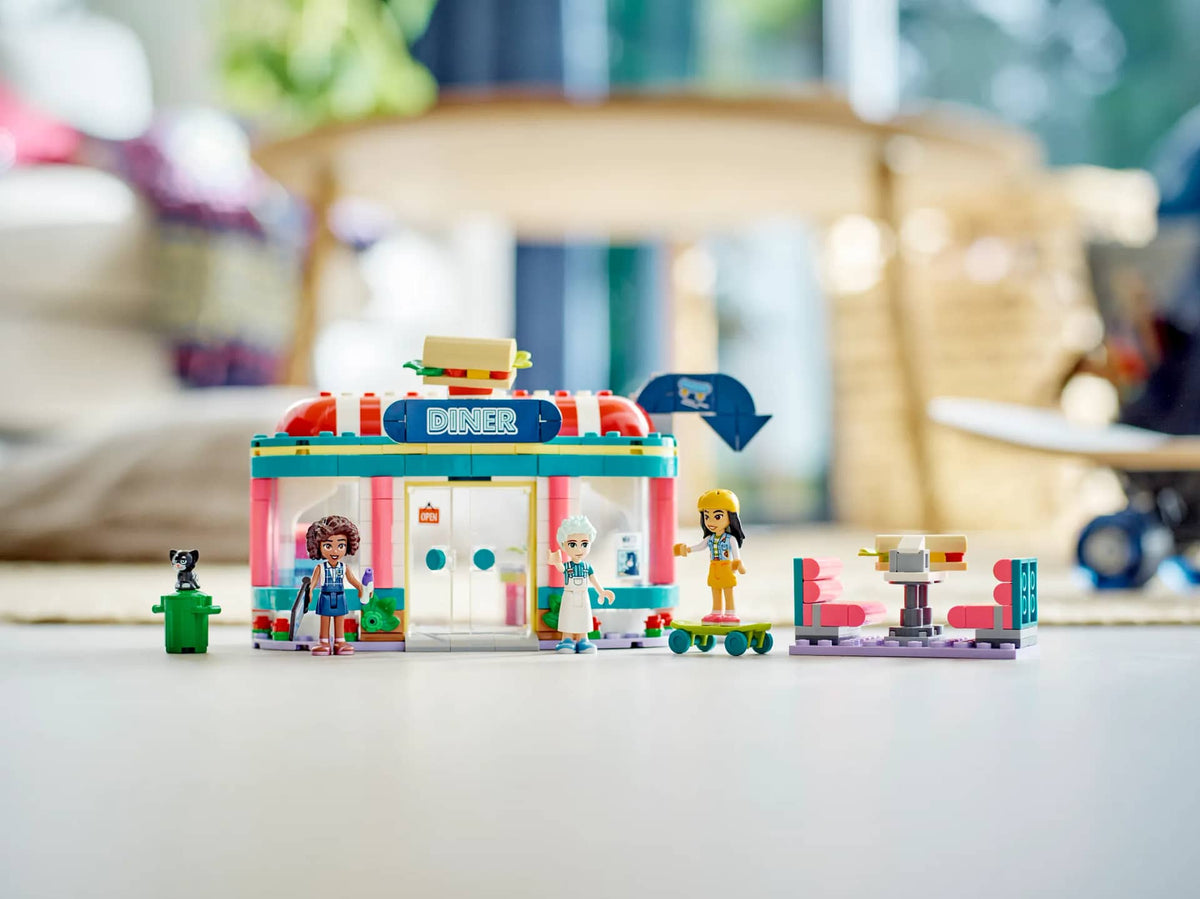 LEGO® 41728 Heartlake Downtown Diner - Friends