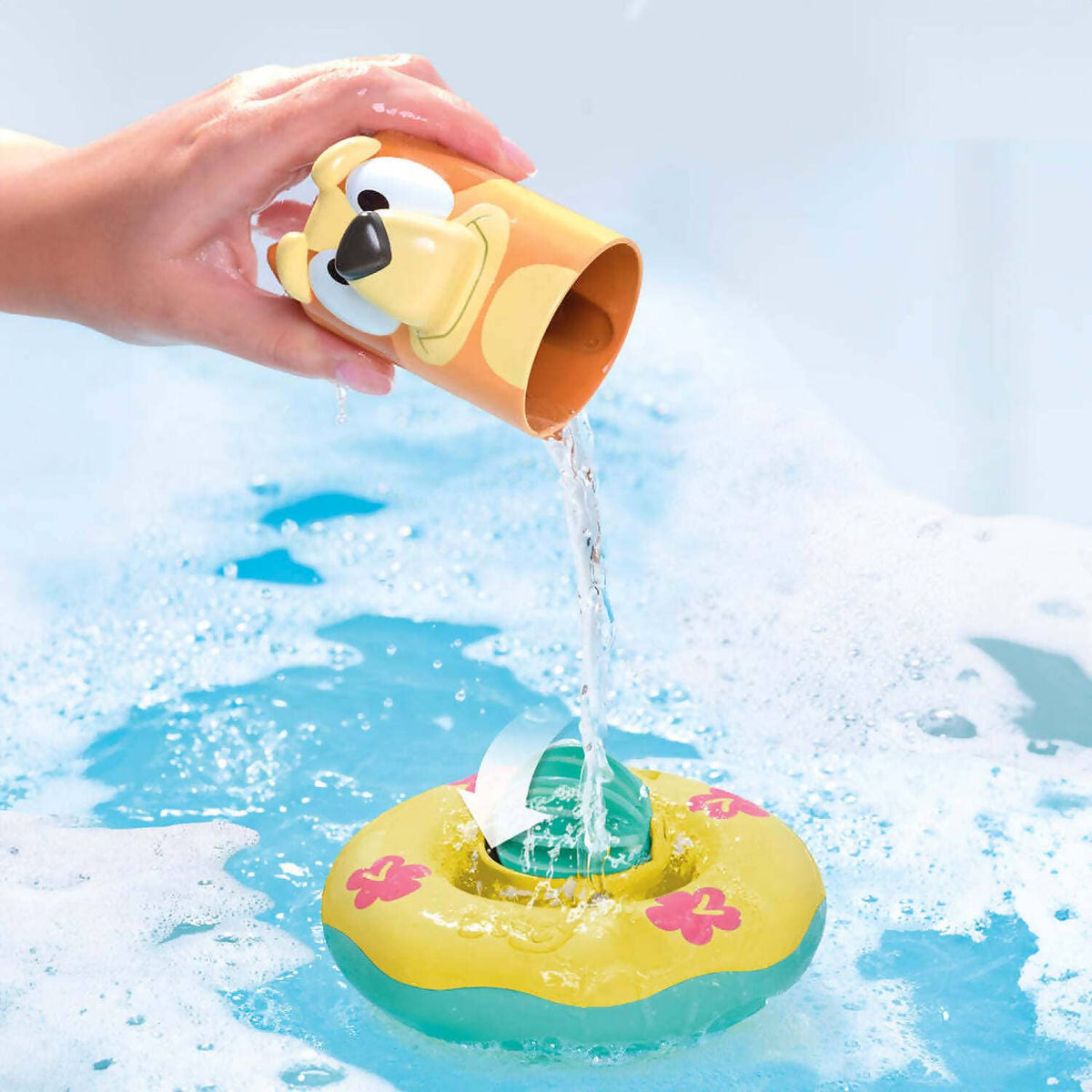 TOMY - Toomies Splash & Float Bluey & Bingo 2-in-1 Water Toys