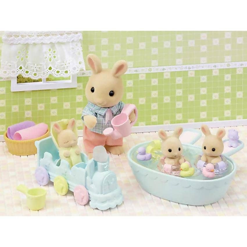 Sylvanian Families - Triplets Baby Bathtime Animal Doll Playset