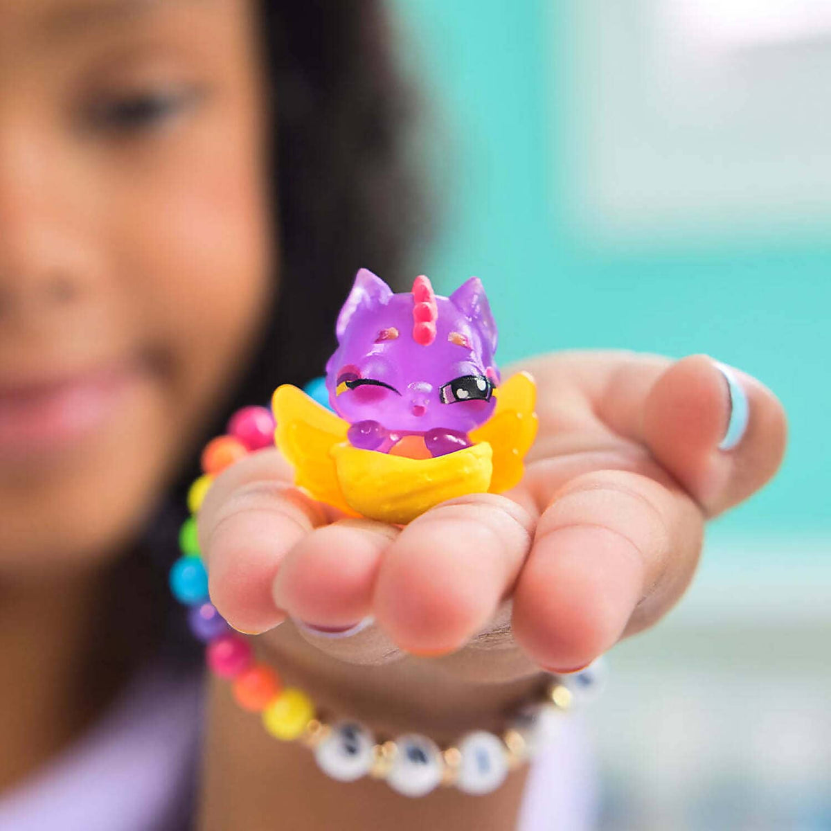 Hatchimals - Alive! - Neon Rainbow 1-pack Blind Box