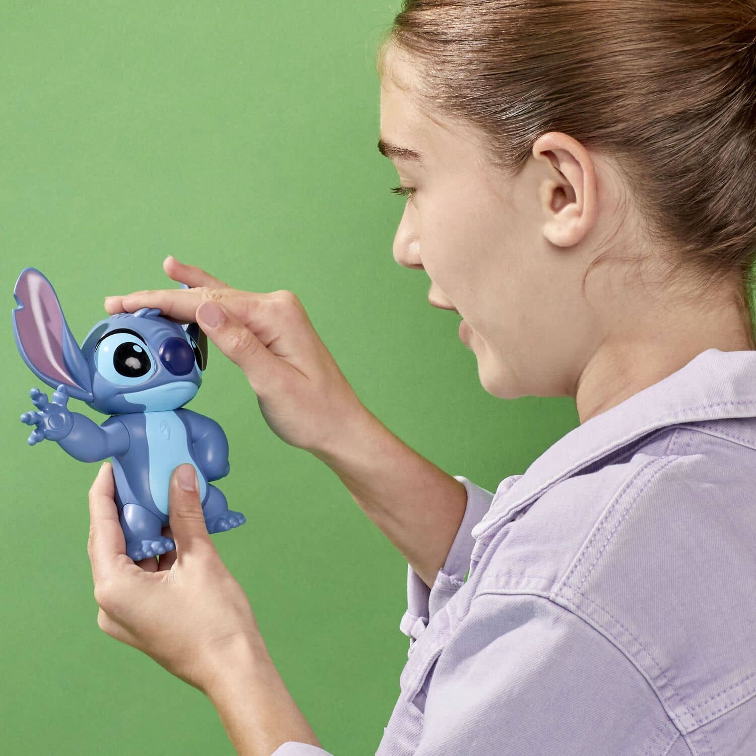 Hasbro Games - Bop It! Disney Stitch Electronic Game