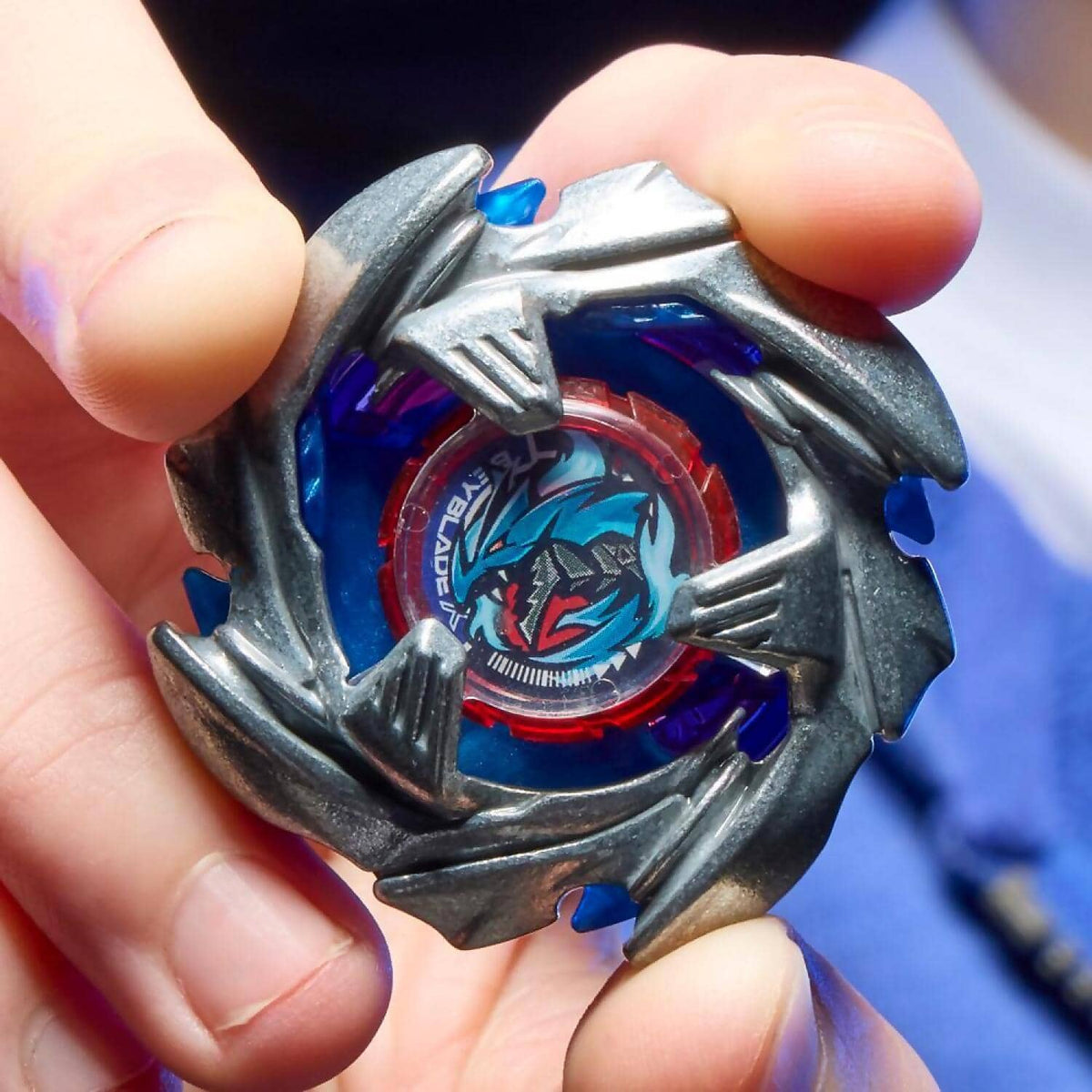 BEYBLADE X - Cobalt Dragoon 2-60C Deluxe Left-spin String Launcher Set