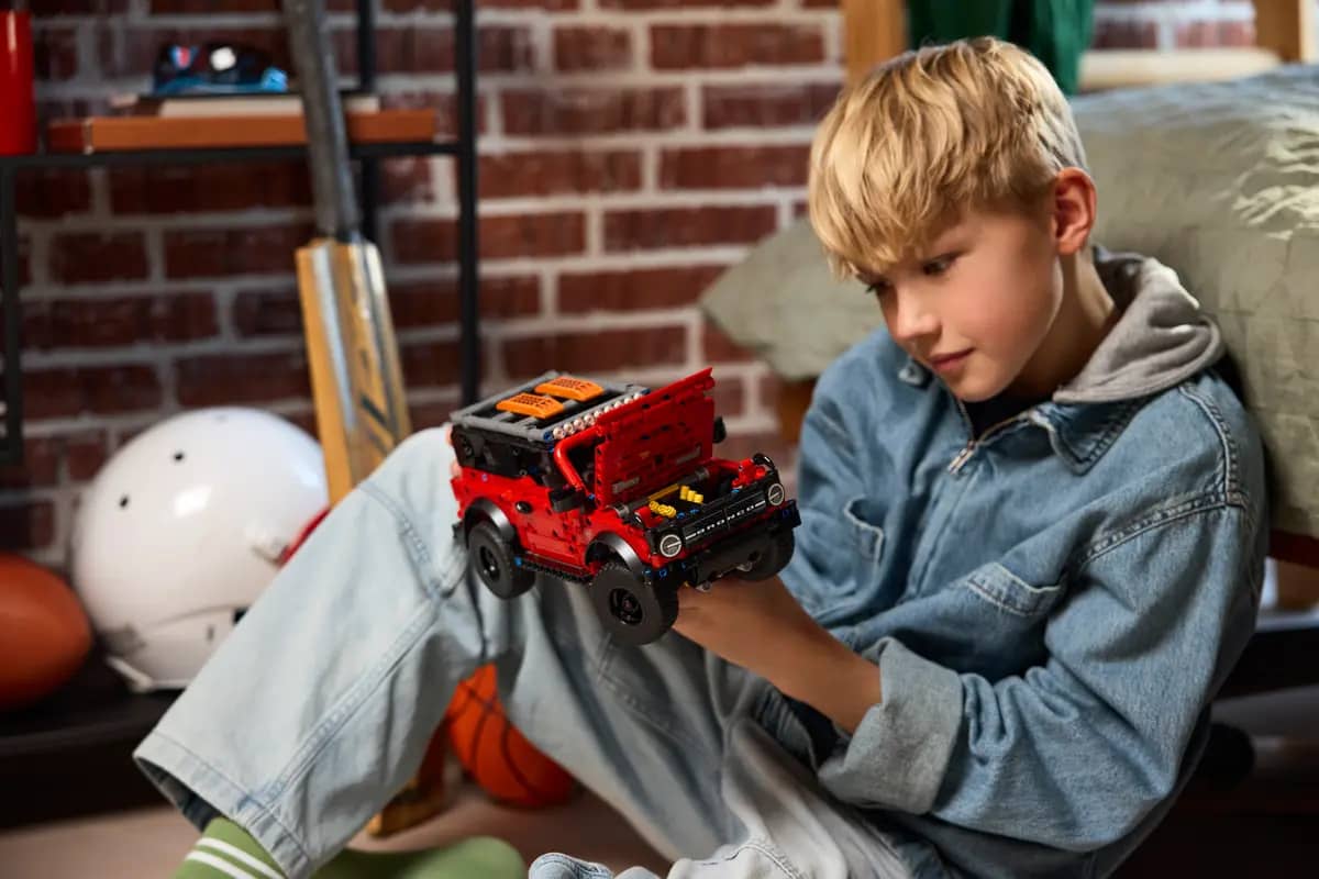 LEGO® 42213 Ford Bronco SUV - Technic