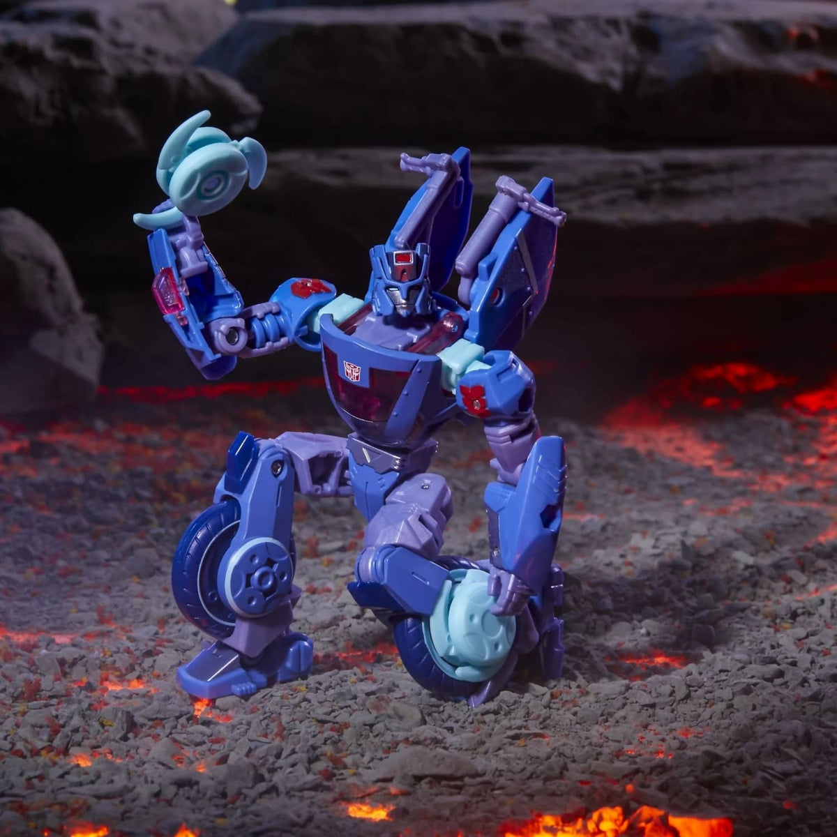 Transformers - Legacy United Deluxe Class Cyberverse Universe Chromia 5.5-inch Action Figure - Hasbro
