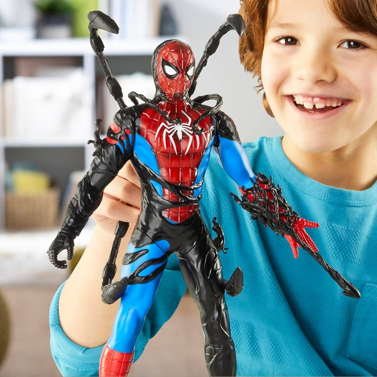 Marvel - Spider-Man - VenomVersus Spider-Man Liquid Shifter Colour Change 11-inch Action Figure - Hasbro