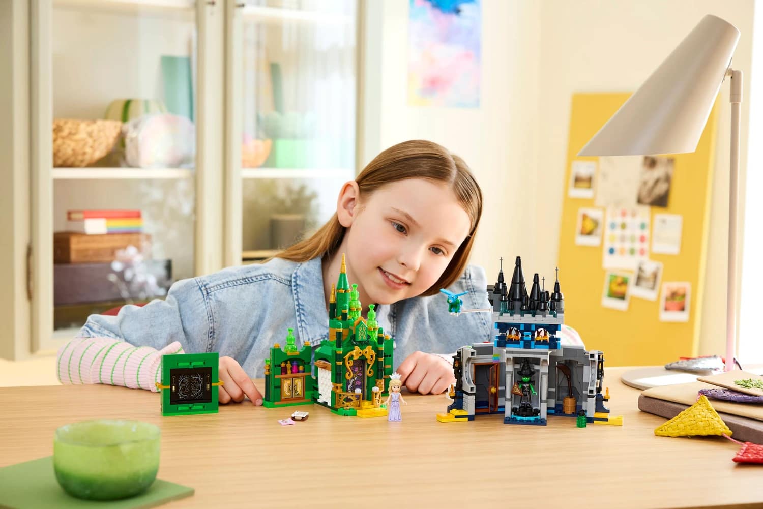 LEGO® 75689 Emerald City & Kiamo Ko Castle - Wicked
