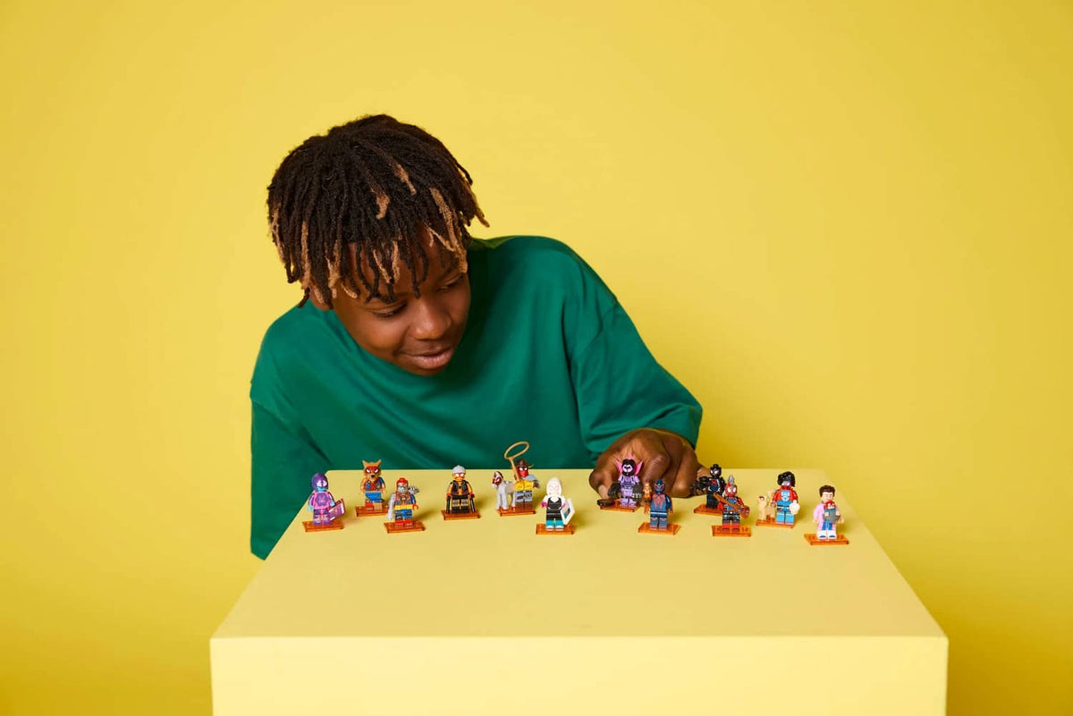 LEGO® 71050 Spider-Man: Across the Spider-Verse - Minifigures