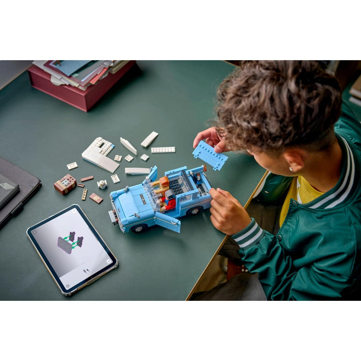 LEGO® 76470 Enchanted Flying Ford Anglia - Harry Potter™
