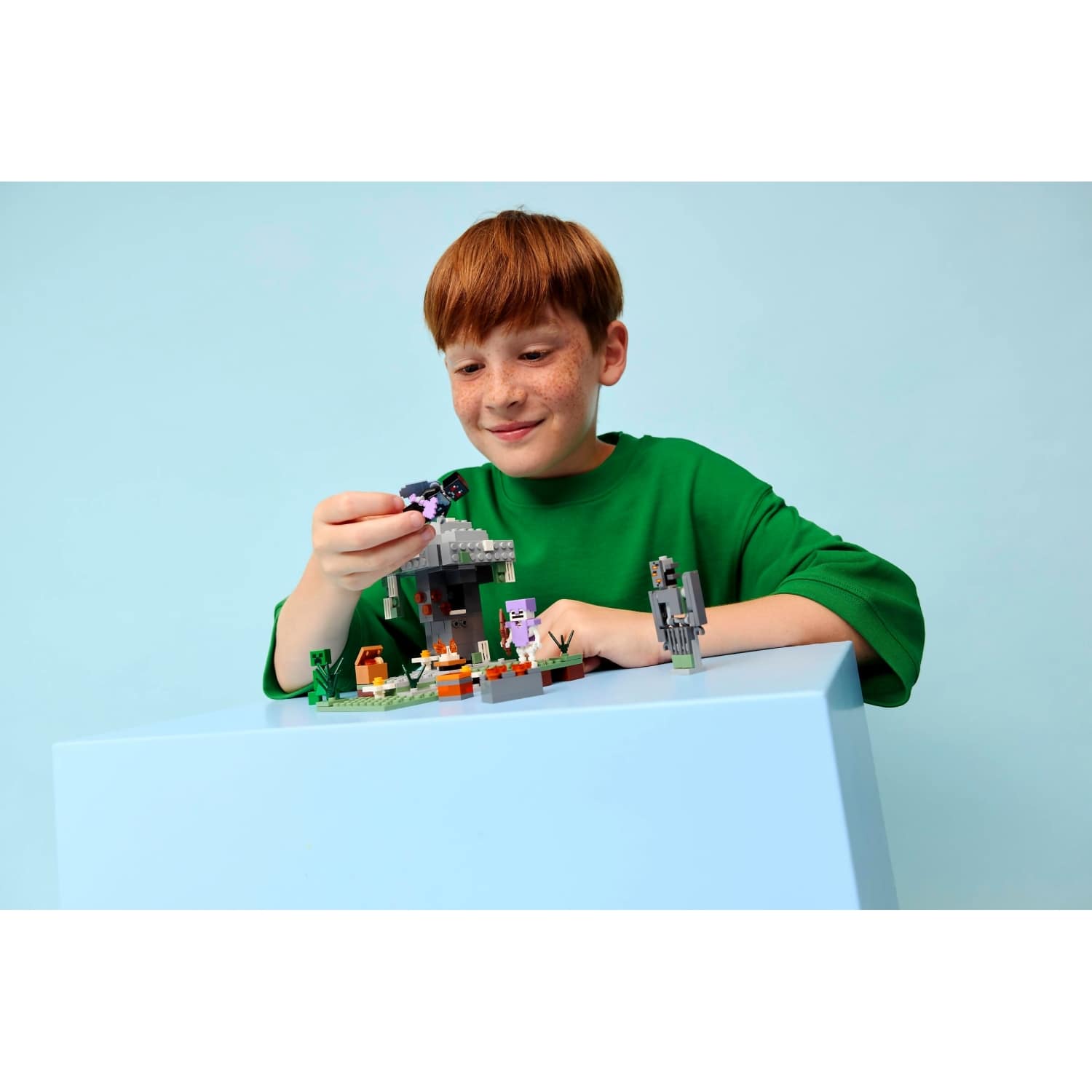 LEGO® 21586 The Pale Garden - Minecraft®