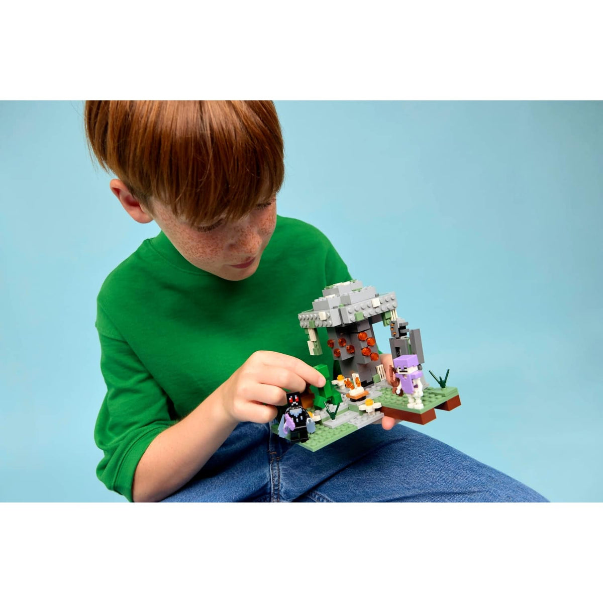 LEGO® 21586 The Pale Garden - Minecraft®
