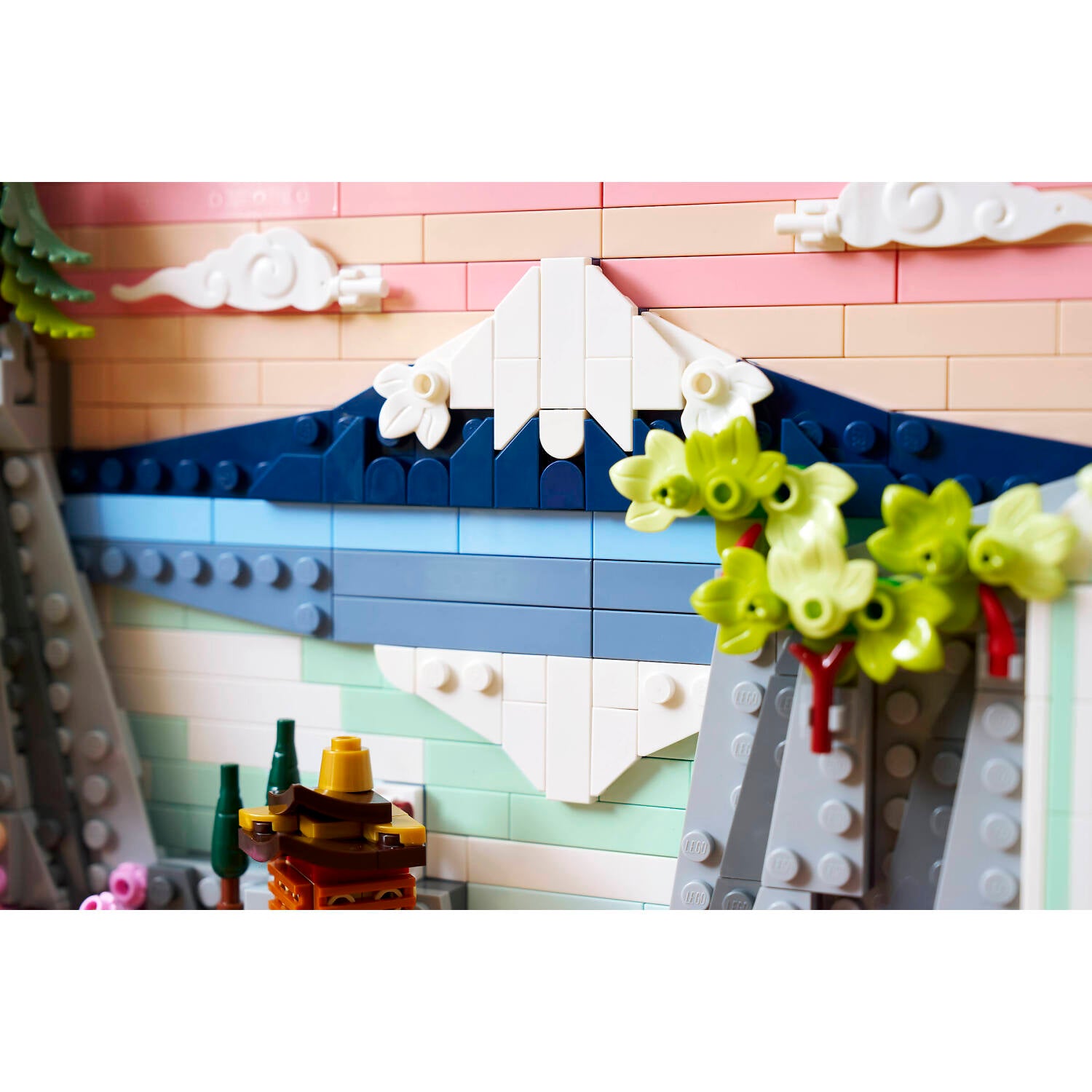 LEGO® 31218 Japanese Cherry Blossom Landscape - Art