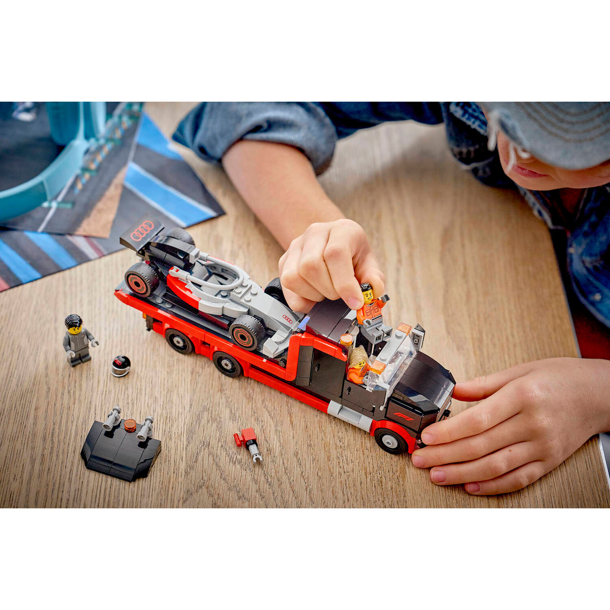 LEGO® 60493 F1 Display Truck with Audi F1 Race Car - City