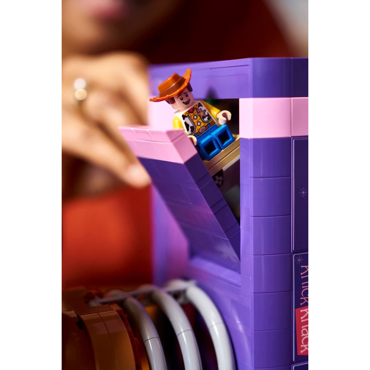 LEGO® 43301 Toy Story Slinky Dog Bookends - Disney