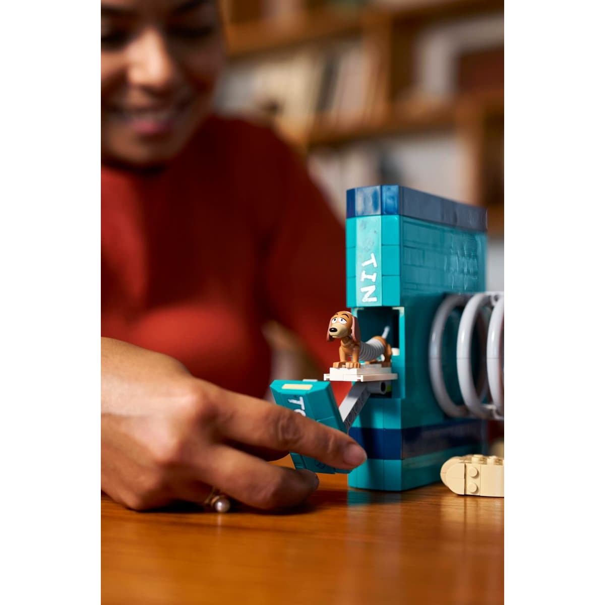 LEGO® 43301 Toy Story Slinky Dog Bookends - Disney