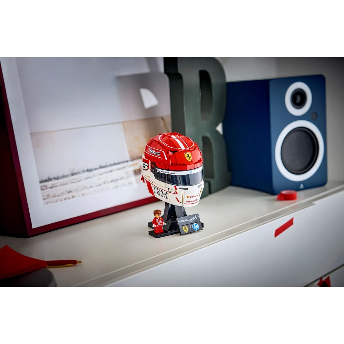 LEGO® 43014 Scuderia Ferrari HP Charles Leclerc Helmet - Editions