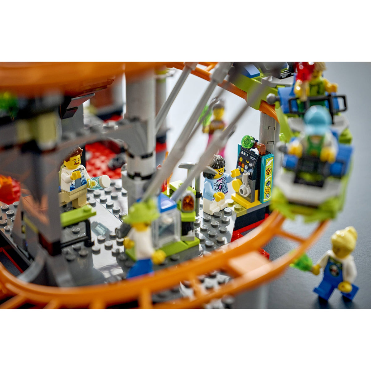 LEGO® 60501 Lava Land Roller Coaster Park - City