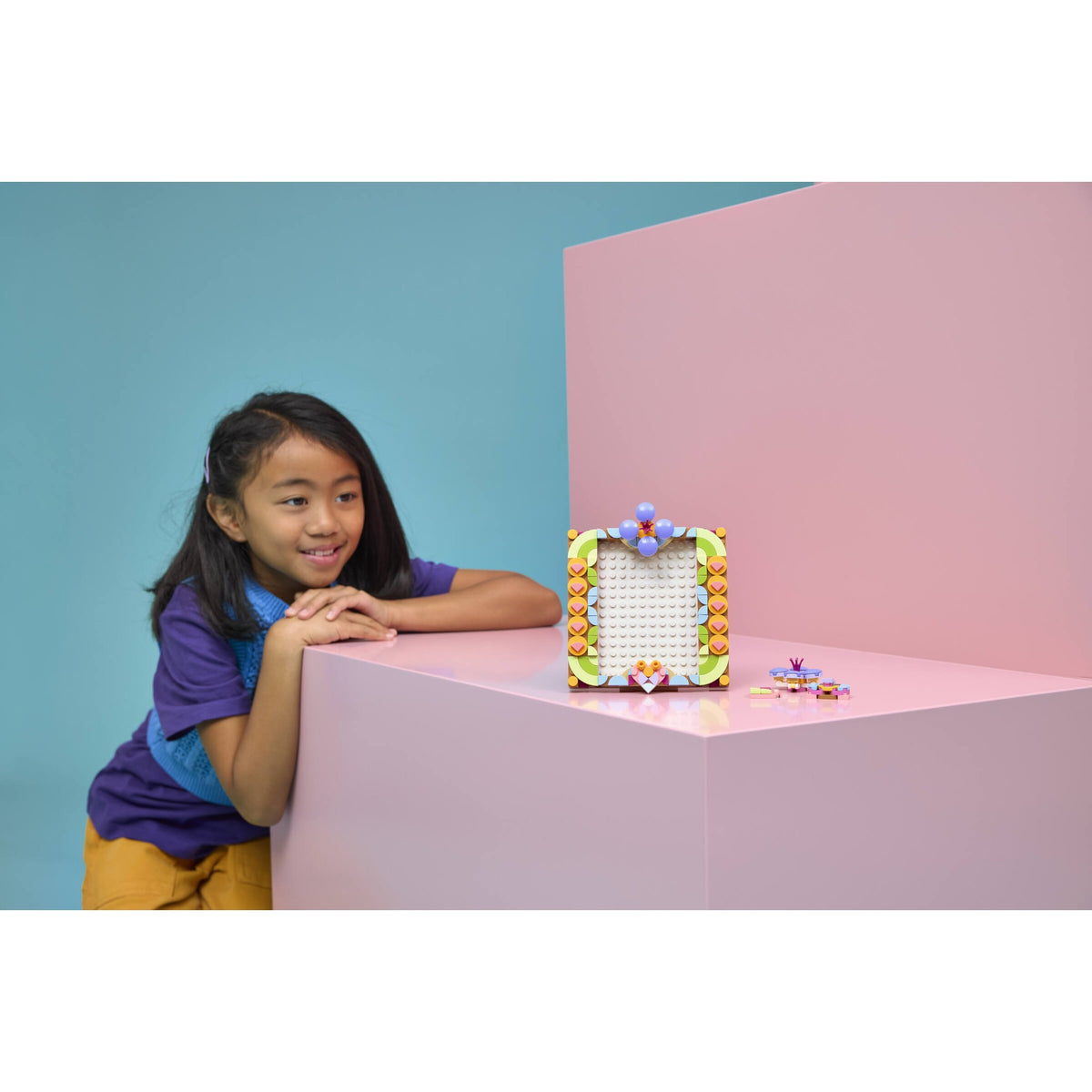 LEGO® 31390 Floral Art Decor Painting - Creator 3-in-1