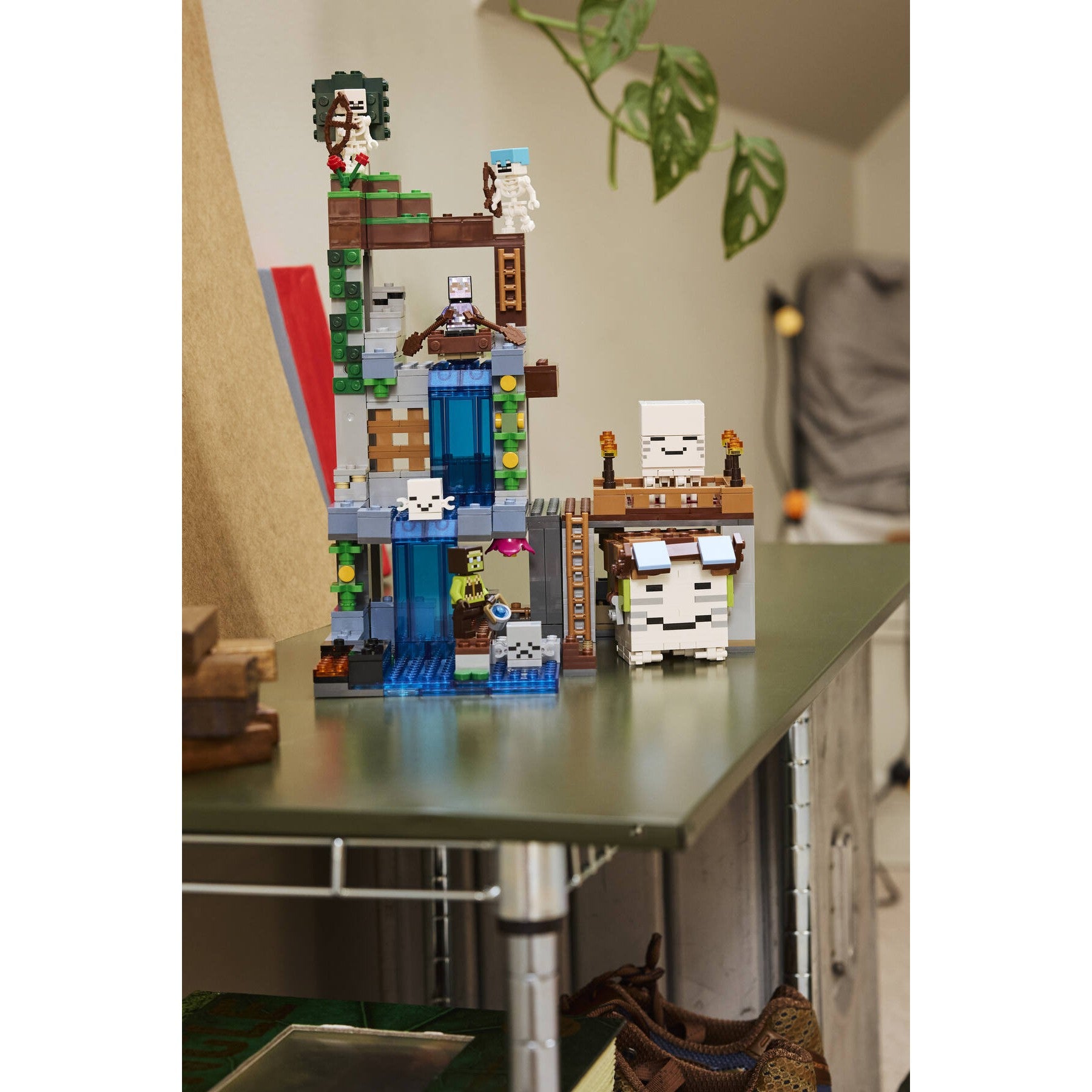 LEGO® 21597 Ghast Station - Minecraft®