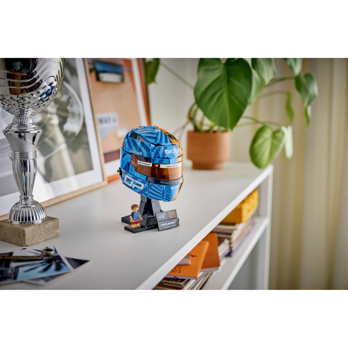 LEGO® 43017 McLaren Mastercard F1 Team Oscar Piastri Helmet - Editions