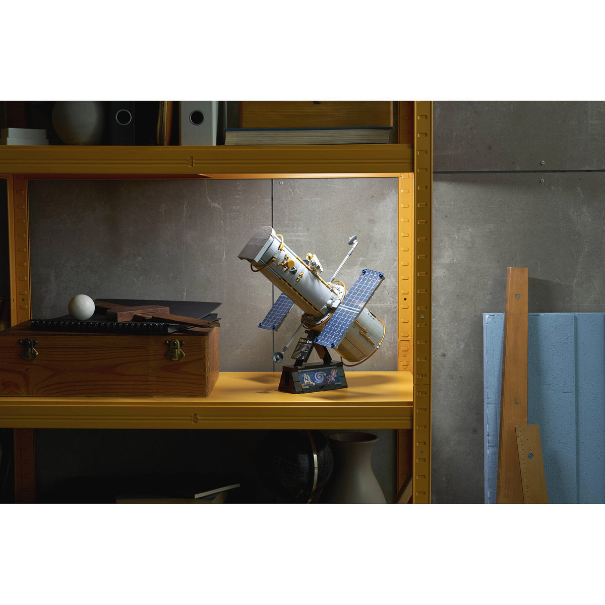 LEGO® 11382 Hubble Space Telescope - Icons