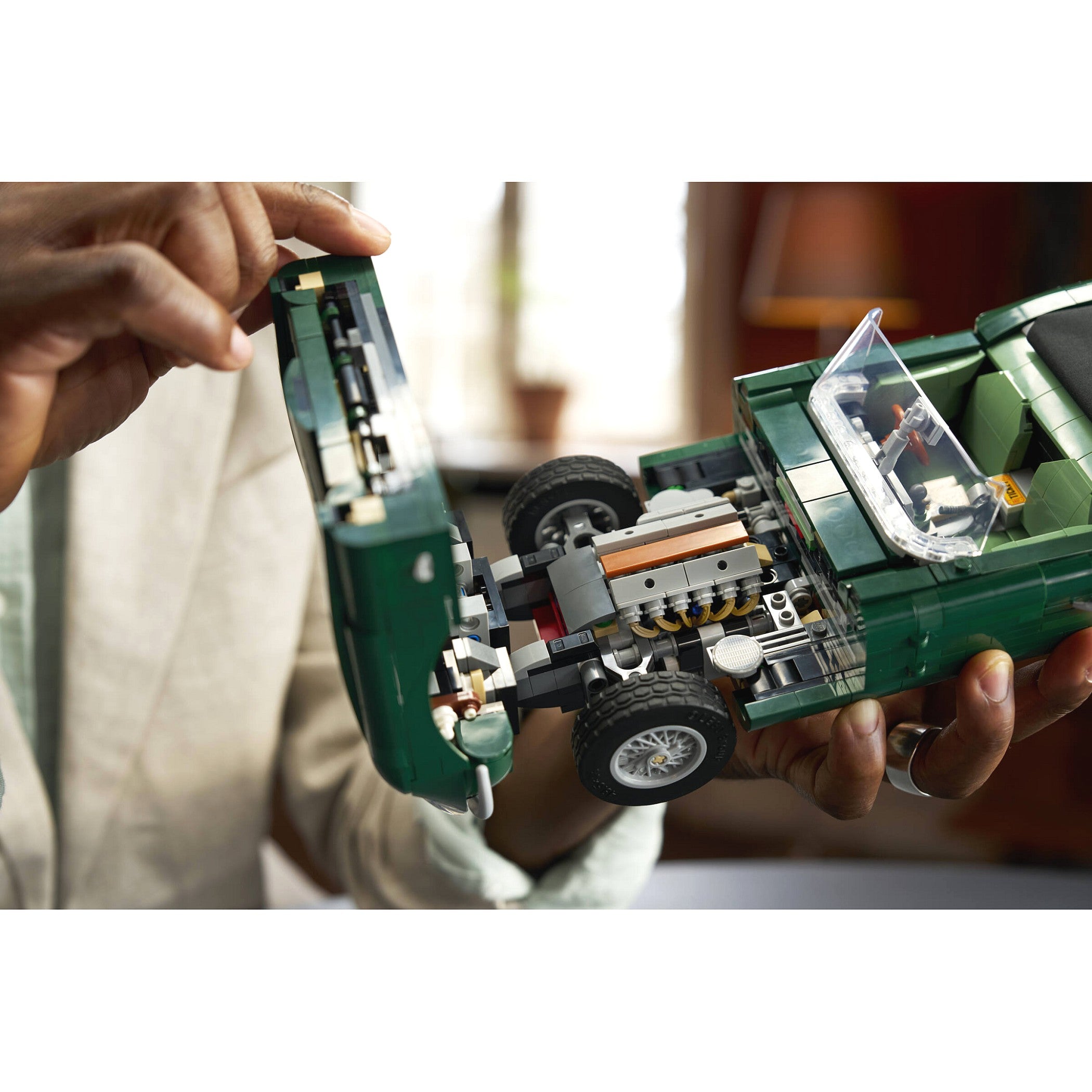 LEGO® 11381 Jaguar E-Type - Icons