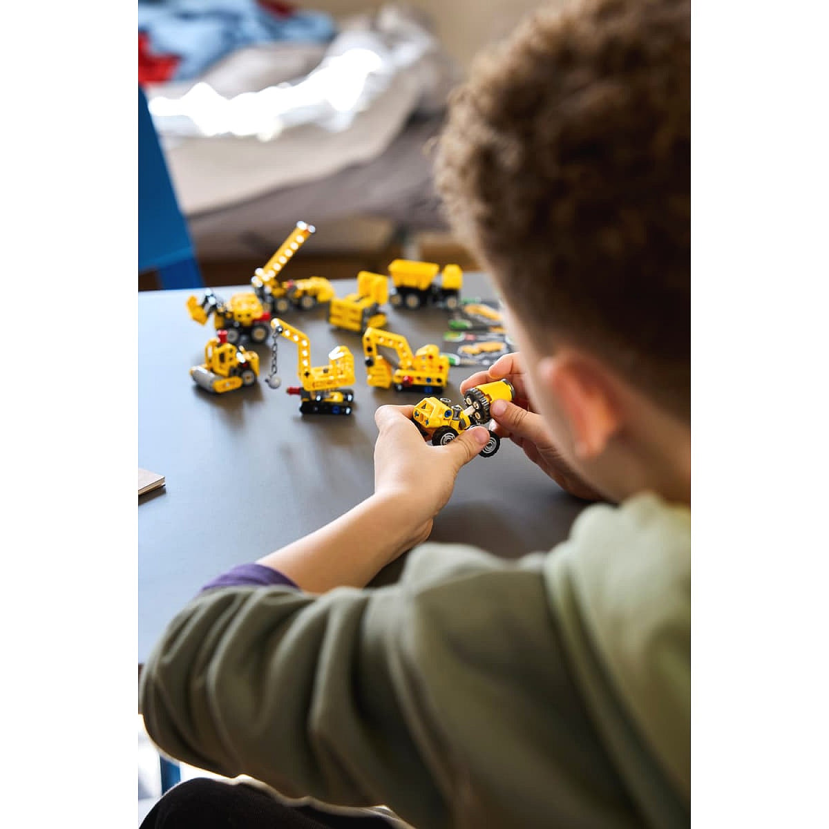 LEGO® 42233 Mighty Machines Series 1 - Technic
