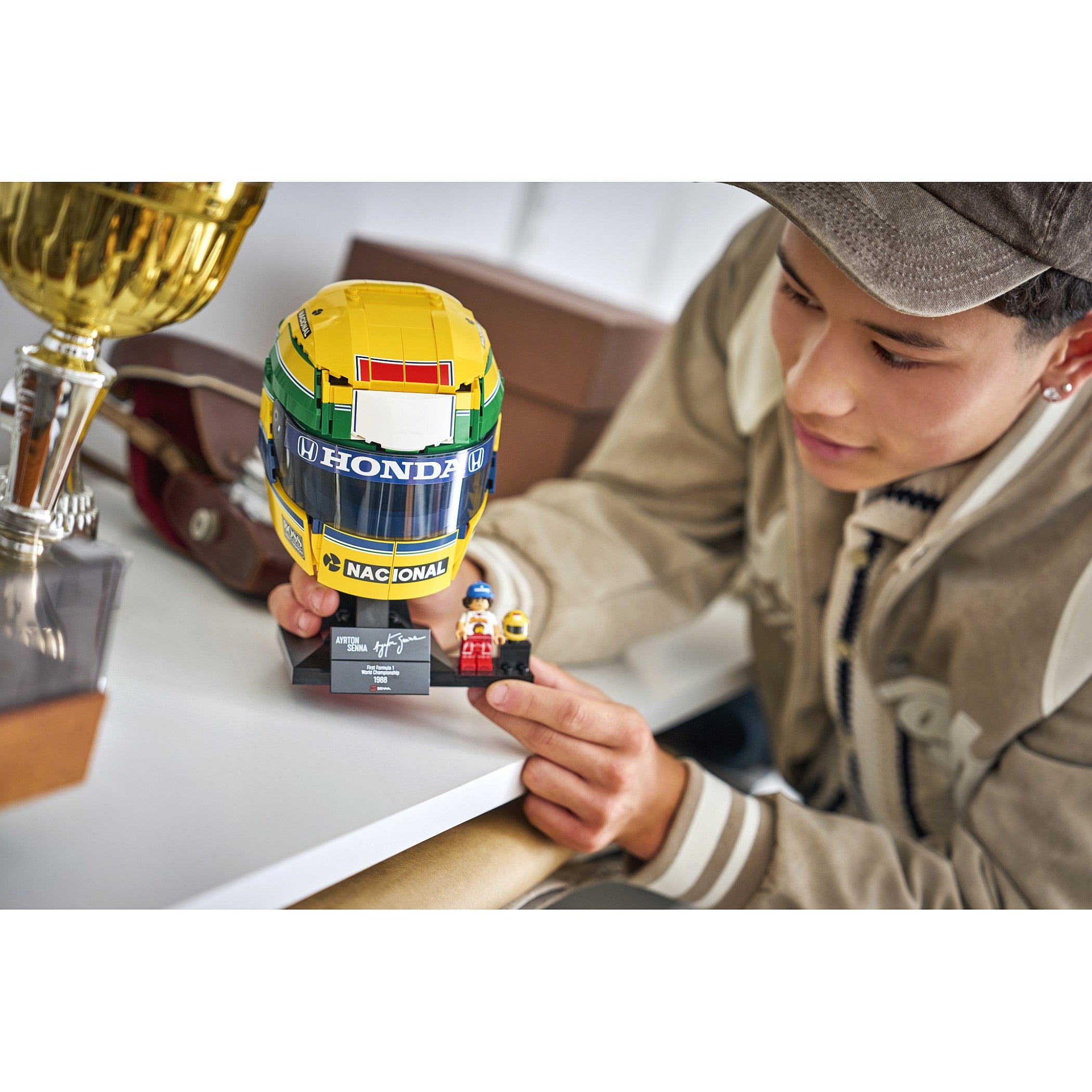 LEGO 43024 Ayrton Senna Helmet - Editions