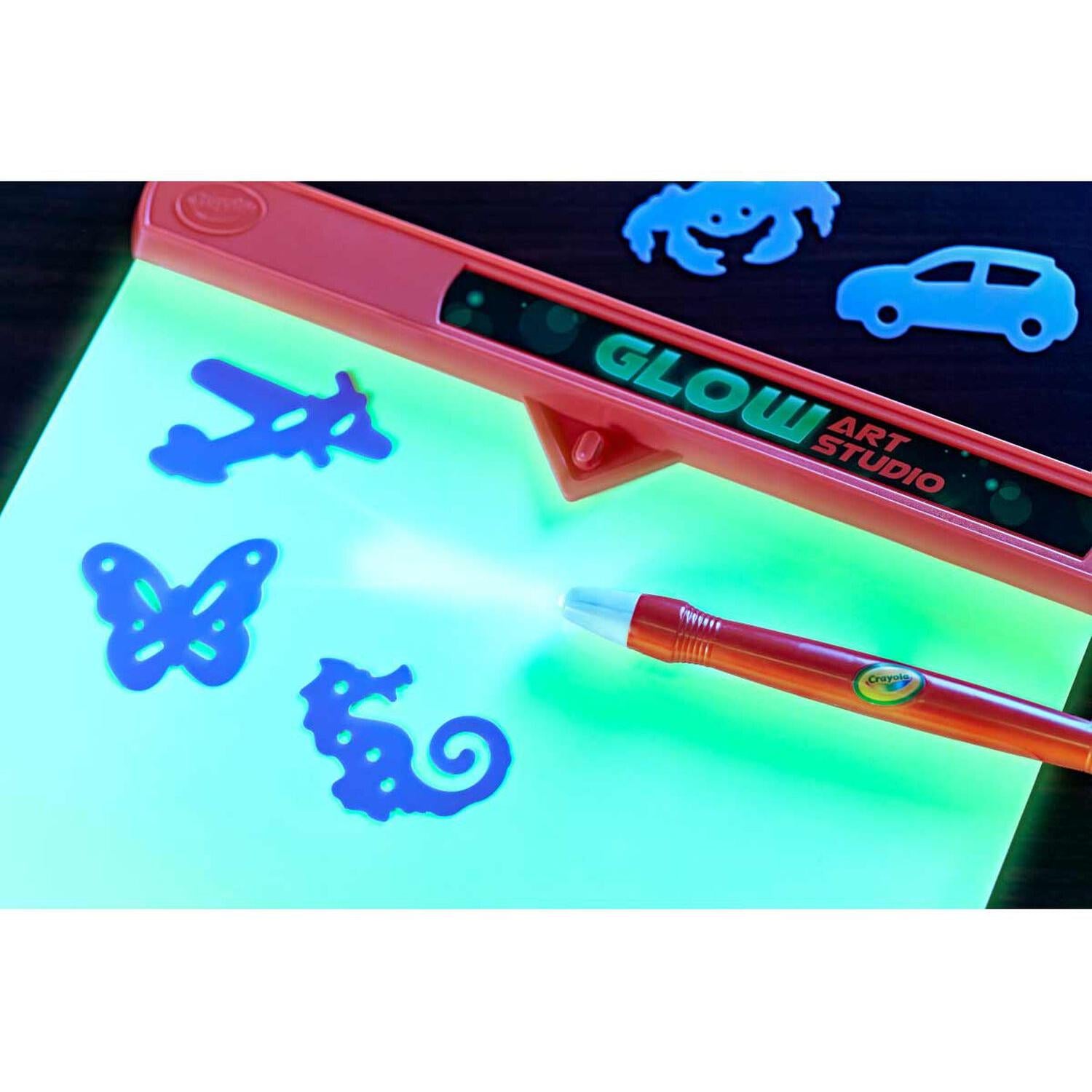 Crayola - Glow Art Studio Glow in the Dark Canvas