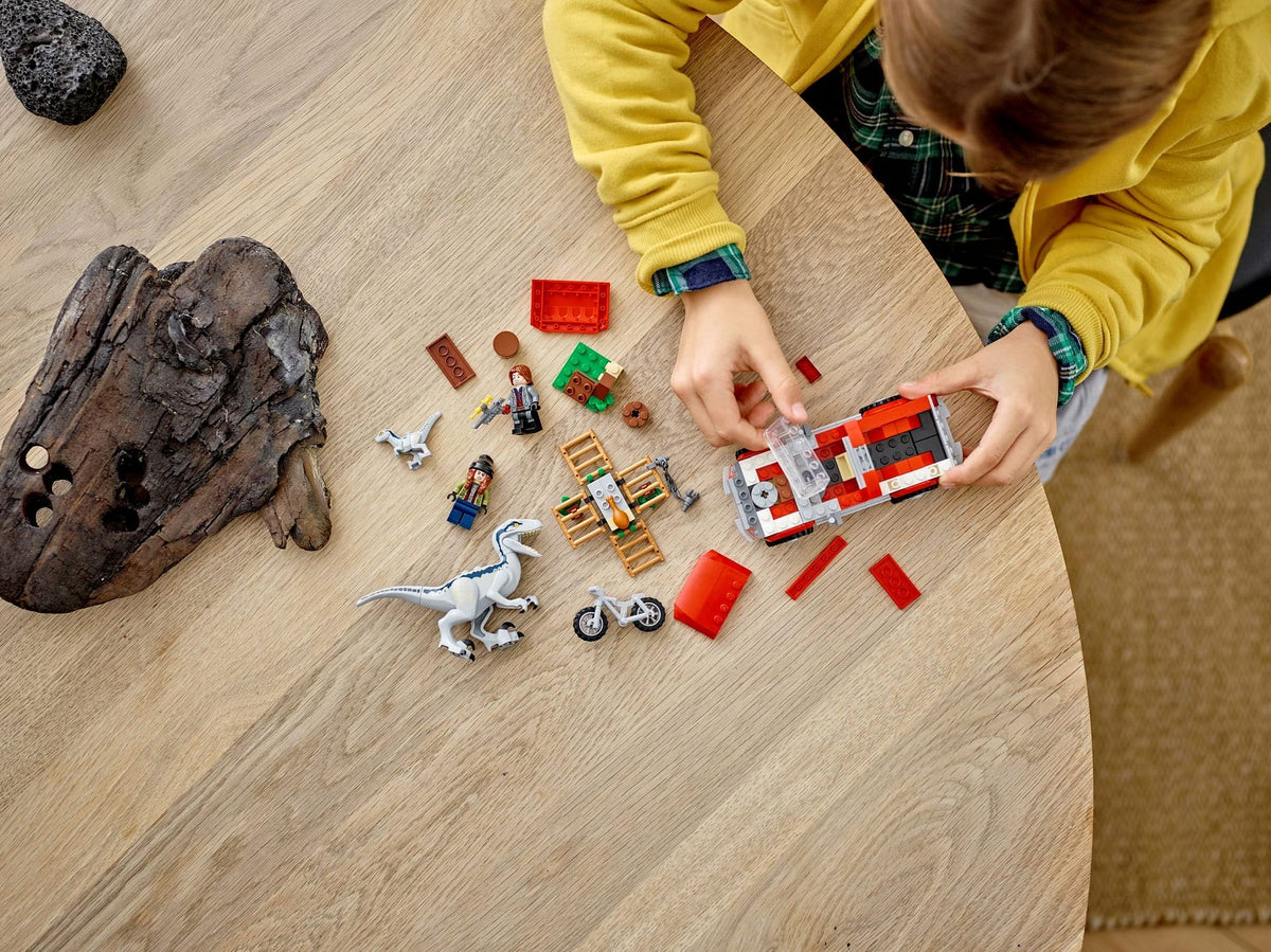 LEGO® 76946 Blue & Beta Velociraptor Capture - Jurassic World™