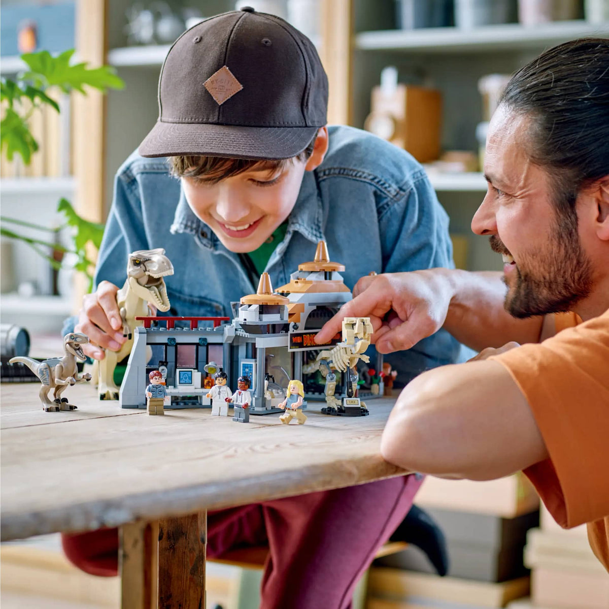 LEGO® 76961 Visitor Center: T. rex & Raptor Attack - Jurassic World™