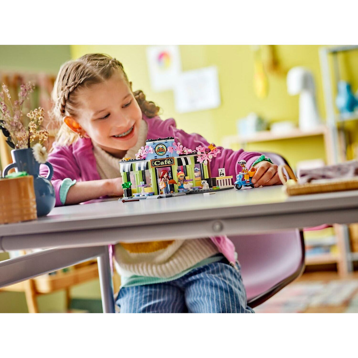 LEGO® 42618 Heartlake City Cafe - Friends