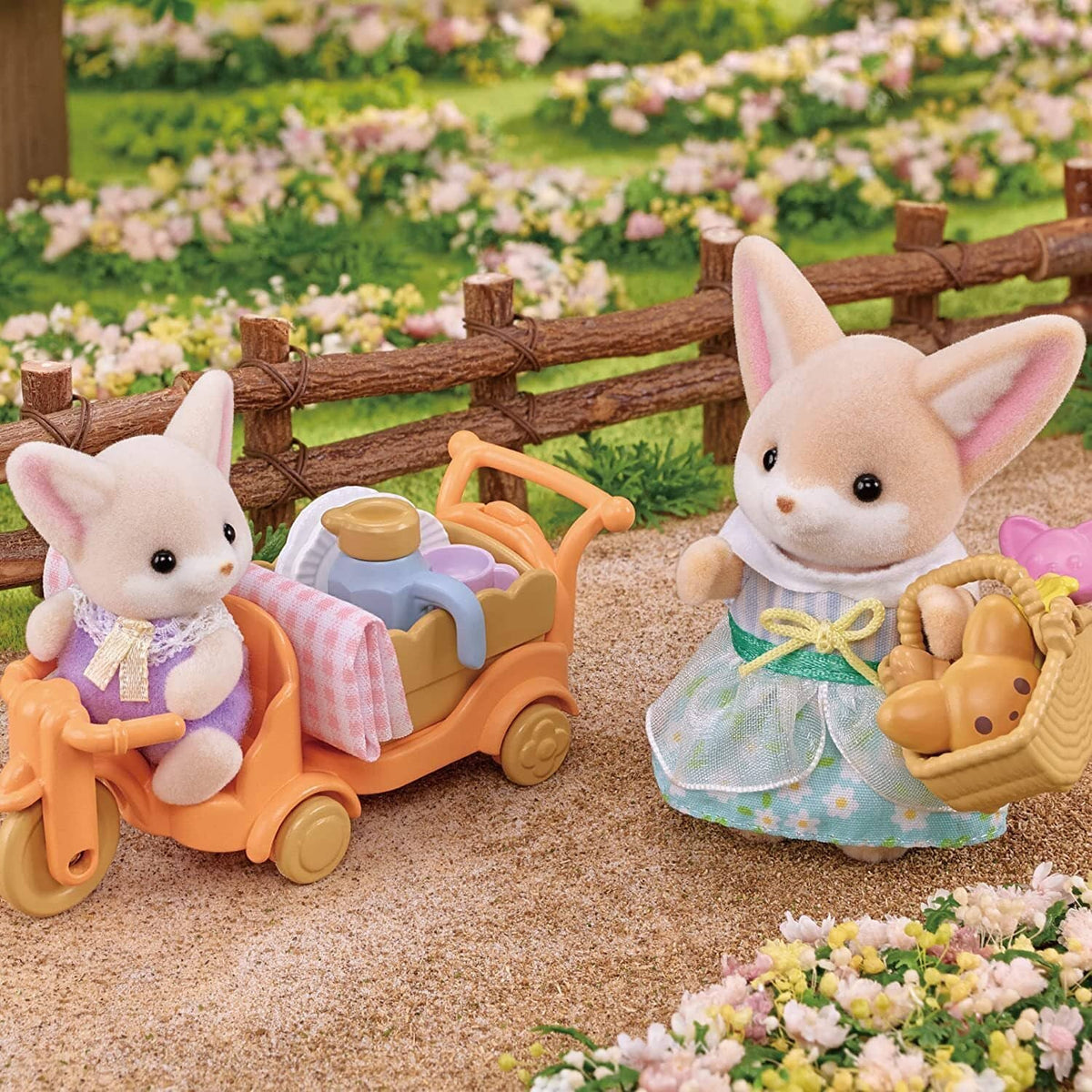 Sylvanian Families - Sunny Picnic Playset Animal Doll Playset