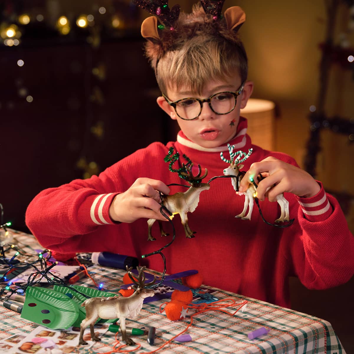 Schleich - Limited-Edition schleich Holiday Reindeer Animal Figurine