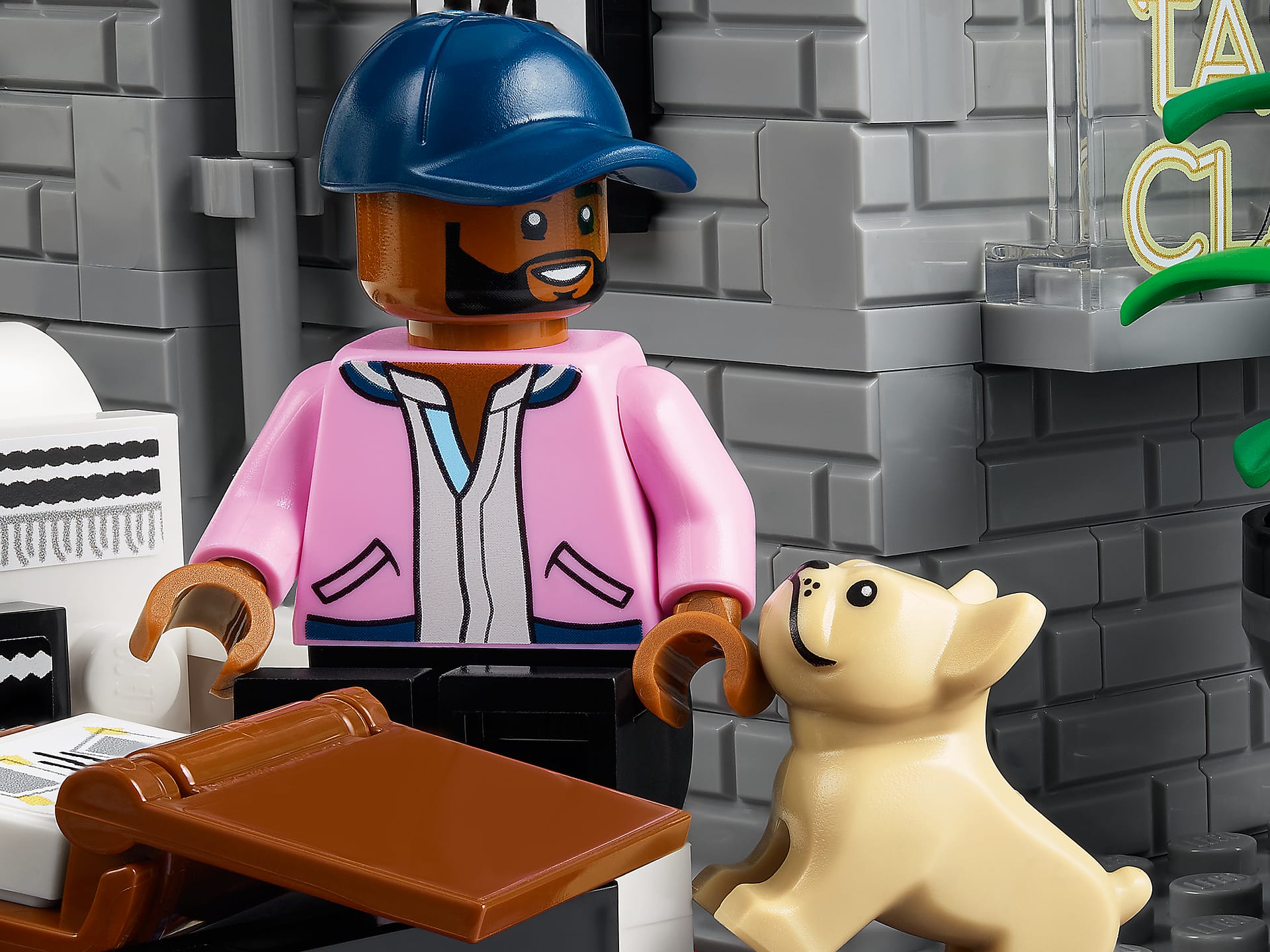 LEGO® 10291 Queer Eye The Fab 5 Loft - ICONS