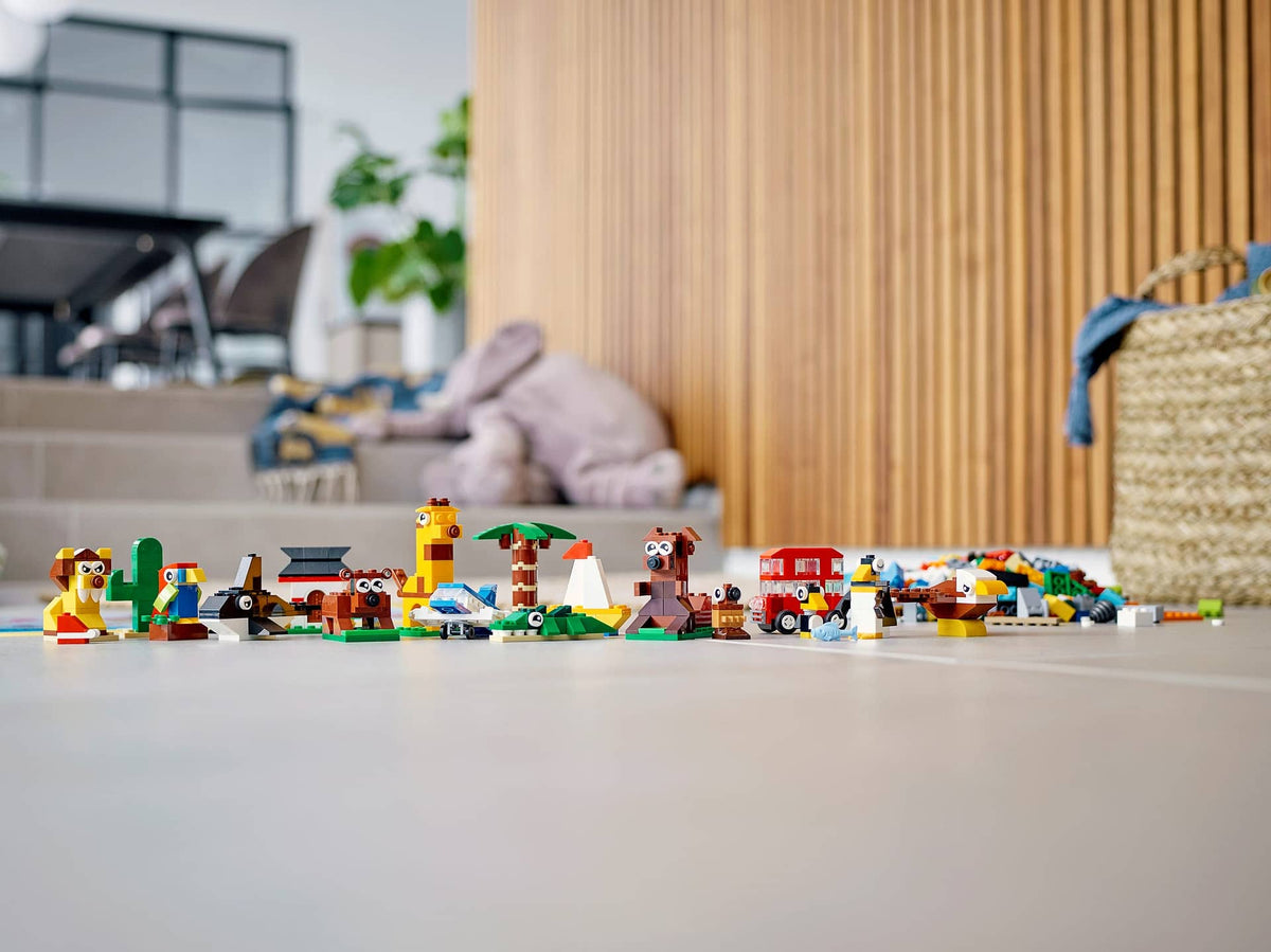LEGO® 11015 Around The World - Classic 4+