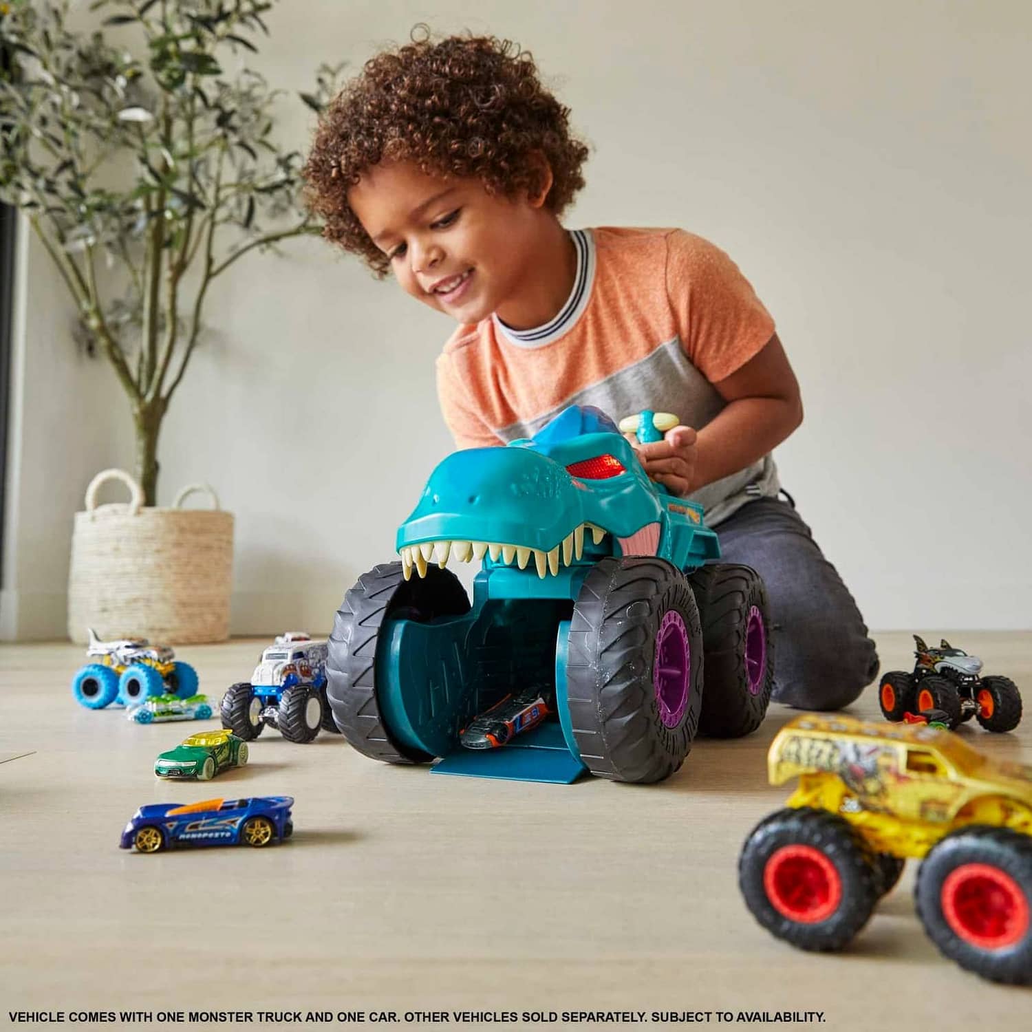 Hot Wheels - Monster Trucks Car Chompin Mega-wrex Vehicle Mattel