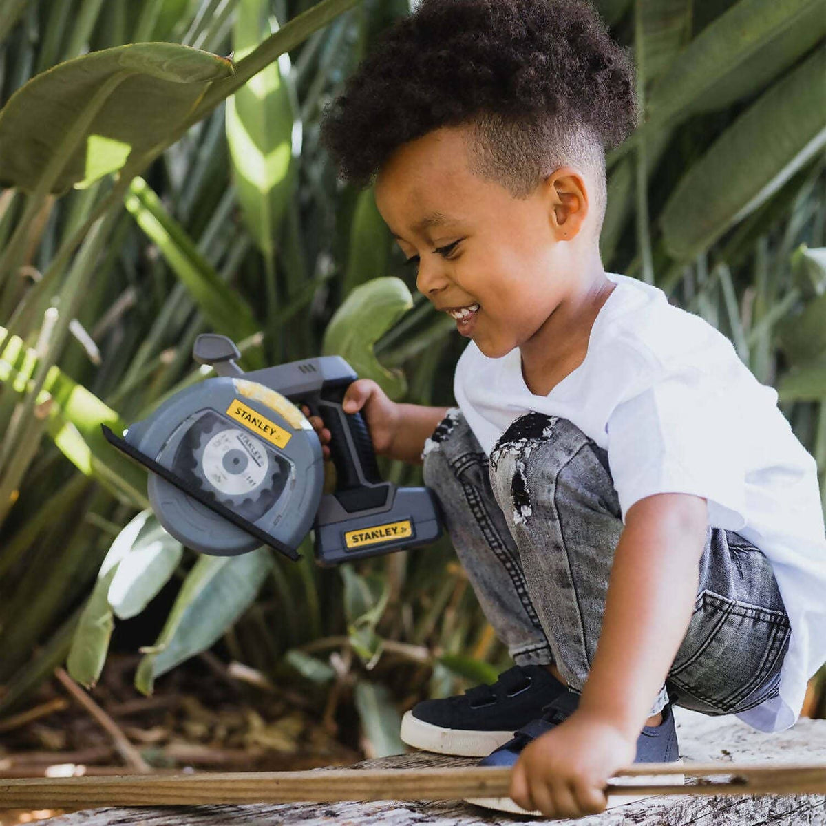 Stanley Jr. - Battery Operated Circular Saw Toy