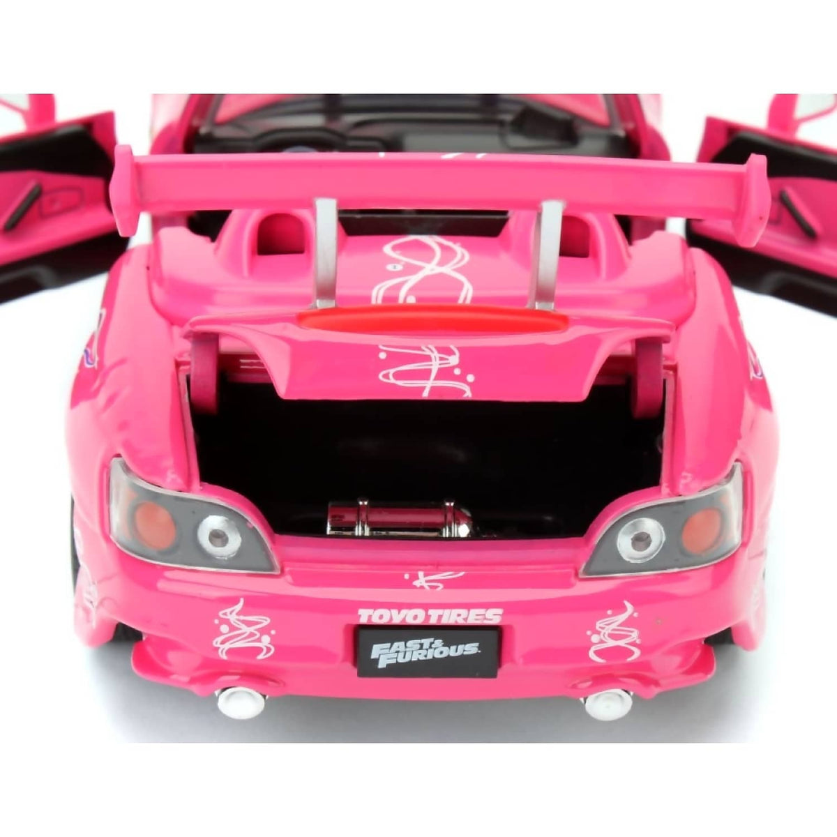 JADA TOYS - FAST & FURIOUS SUKI'S 2001 HONDA S2000 1:24 SCALE DIECAST VEHICLE