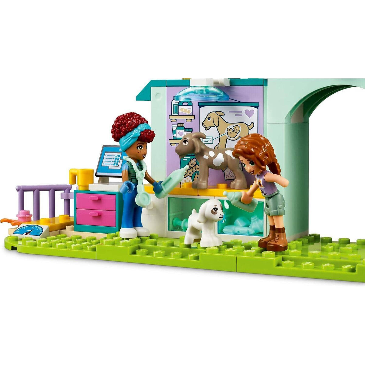LEGO® 42632 Farm Animal Vet Clinic - Friends 4+