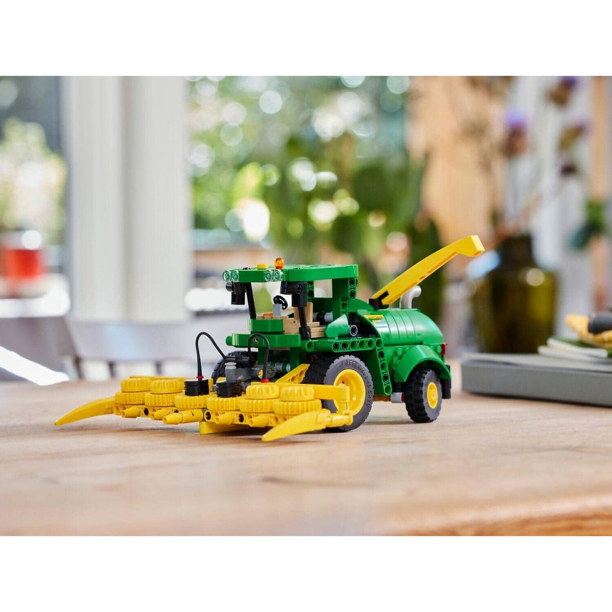 LEGO® 42168 John Deere 9700 Forage Harvester - Technic