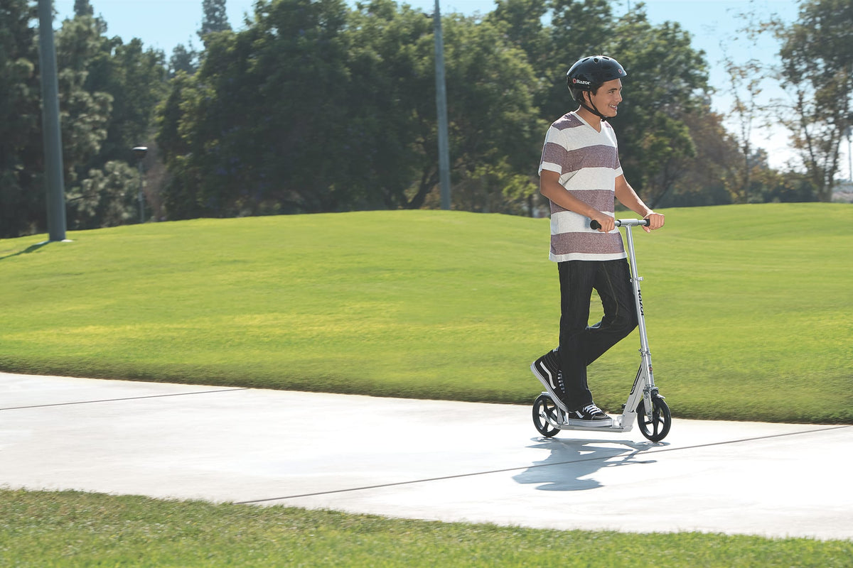 Razor - A5 Dlx Scooter Silver
