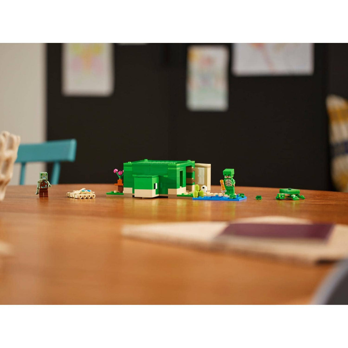 LEGO® 21254 The Turtle Beach House - Minecraft®