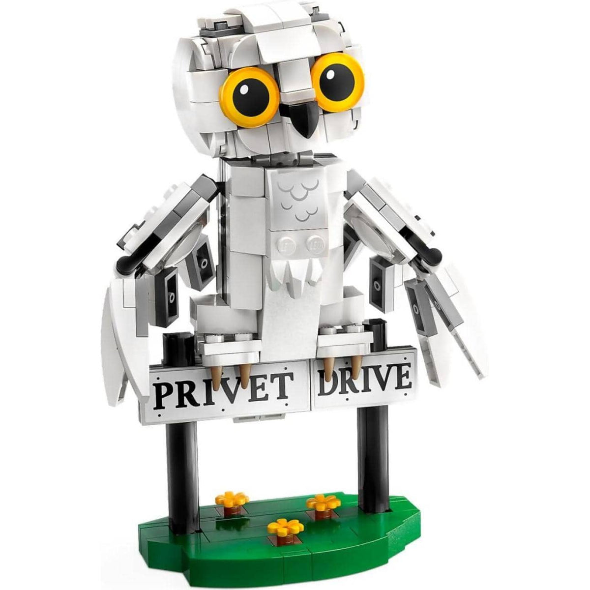 LEGO® 76425 Hedwig at 4 Privet Drive - Harry Potter™