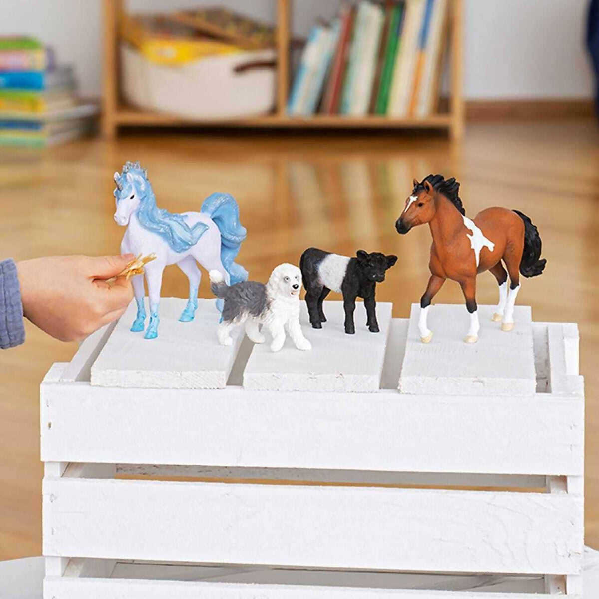 Schleich - Flowy Unicorn Mare
