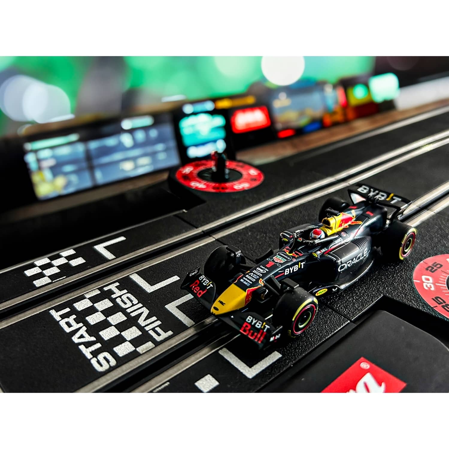 CARRERA - GO 1:43 - ORACLE RED BULL RACING RB19 M VERSTAPPEN NO.1 - SLOT CAR