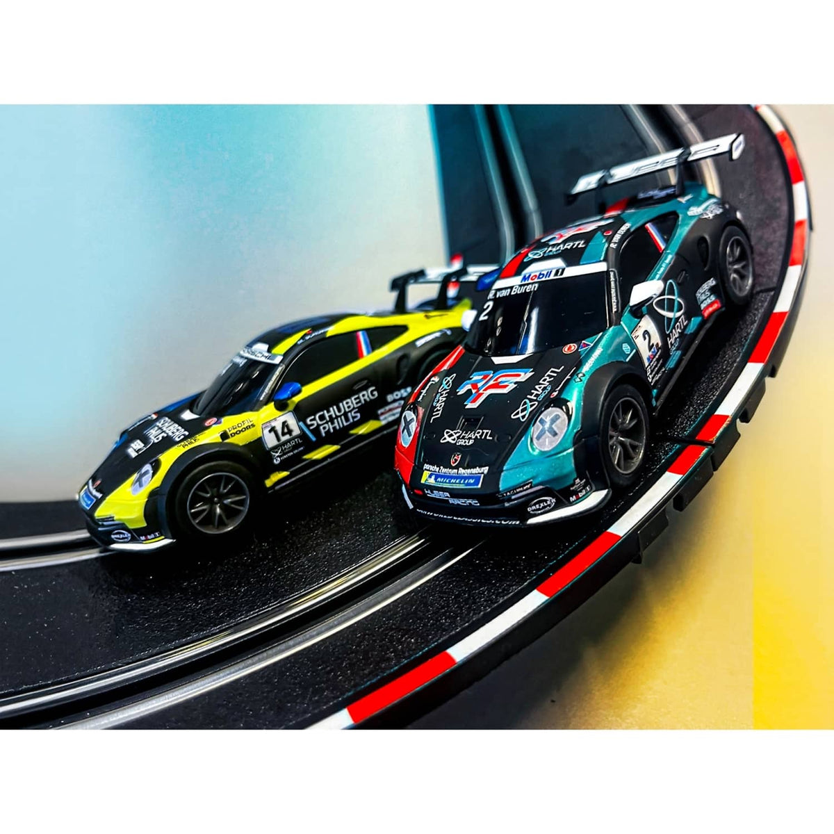 CARRERA - GO 1:43 - PORSCHE 911 GT3 CUP (992) HUBER RACING NO.2 SLOT CAR